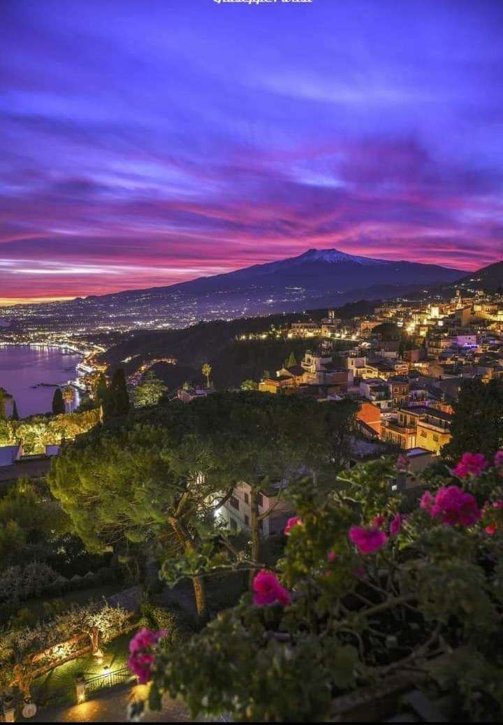 Casa Vacanze Piekny Dom Taormina Exterior foto